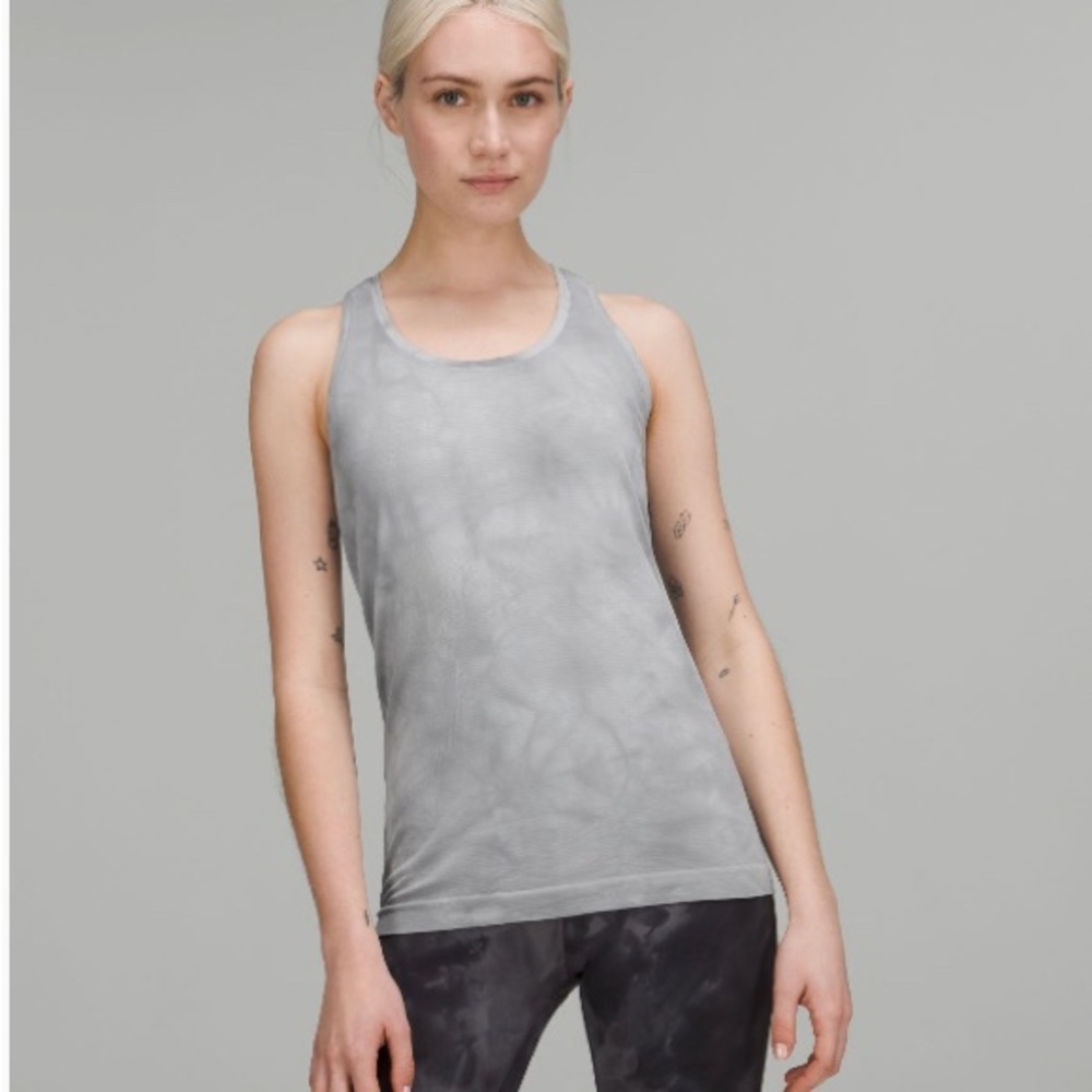 Lululemon swiftly tank